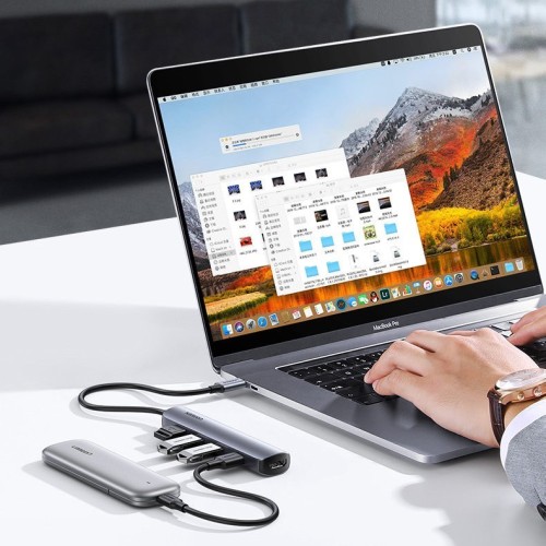 ADAPTERIS UGREEN CM417 USB-C TO 4XUSB-A + HDMI PILKAS ADAPTERIS UGREEN CM417 USB-C TO 4XUSB-A + HDMI PILKAS