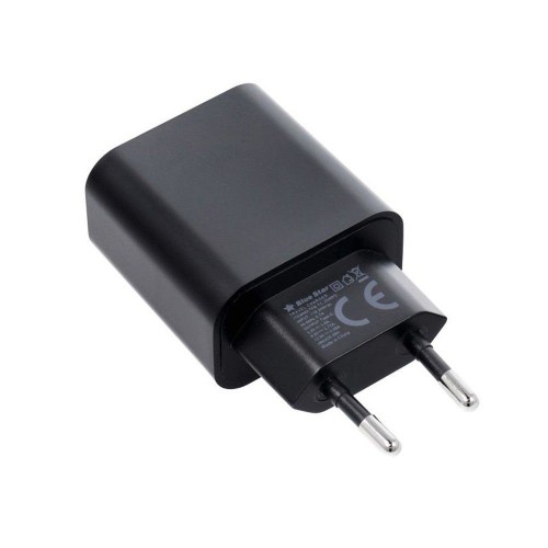 ĮKROVIKLIS BLUE STAR 20W USB-C + USB-C TO USB-C CABLE JUODAS ĮKROVIKLIS BLUE STAR 20W USB-C + USB-C TO USB-C CABLE JUODAS